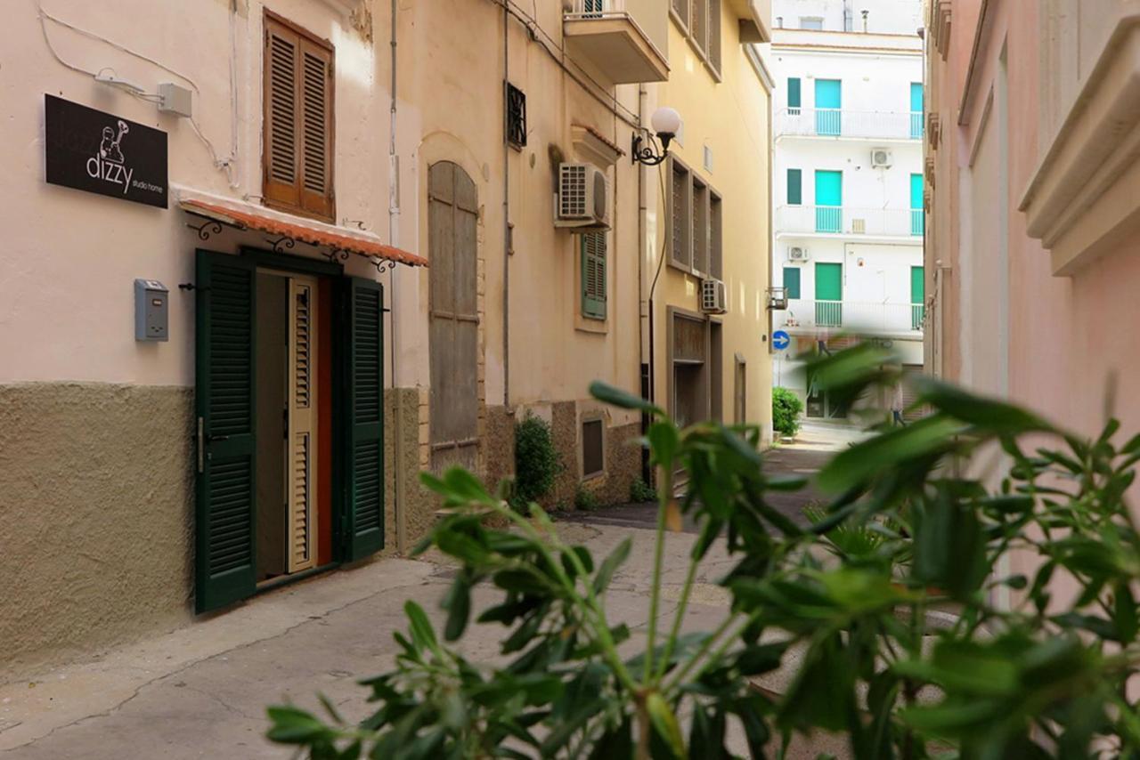 Alloggio Vieste Centro - Dizzy Studio Home Exterior foto